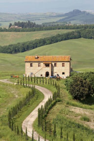 View of a Picturesque Stone Farmhouse in Tuscany Italy: 150 Page Lined Notebook/Diary - CS Creations