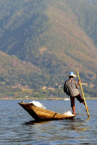 A Fisherman on Inle Lake in Burma (Myanmar) Journal: 150 Page Lined Notebook/Diary - CS Creations